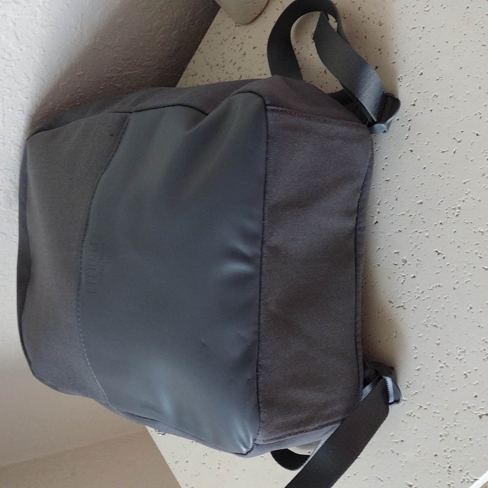 Calvin Klein backpack - Picture 6 of 15